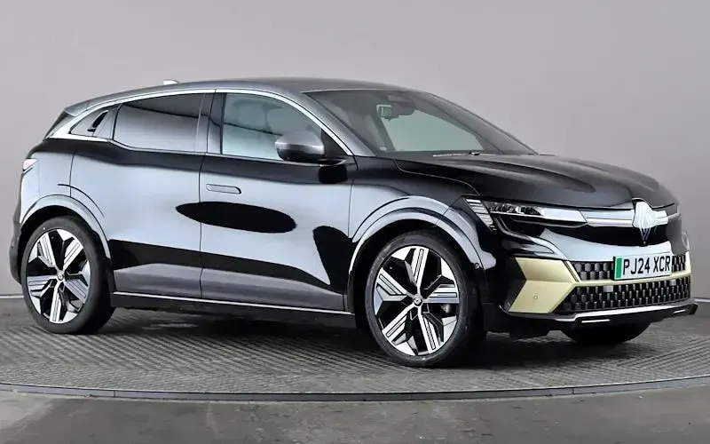 Używany Renault Megane E-Tech Iconic 160 kW (218 KM) 2023 Hatchback
