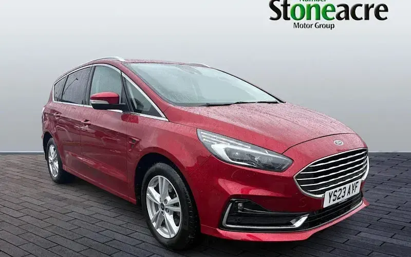Used Ford S-MAX Titanium 190 HP (139 kW) 2022 MPV