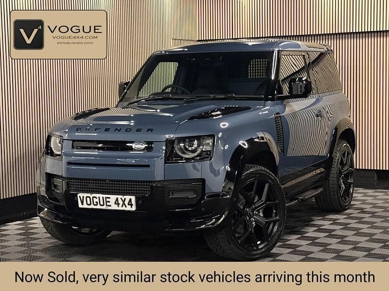 Blue New 2025 Land Rover Defender S SUV | £61,990 (Fair price) - Image 1/4