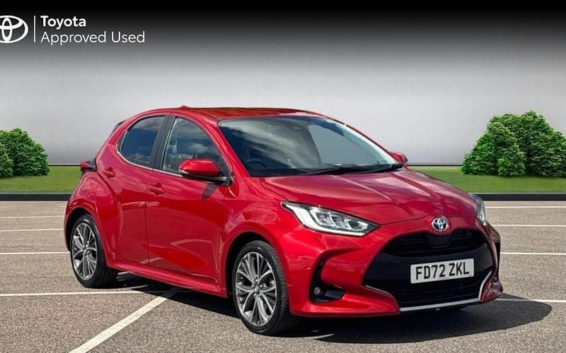 Second-hand Toyota Yaris Hybrid 116 CP (85 kW) 2023 Hatchback