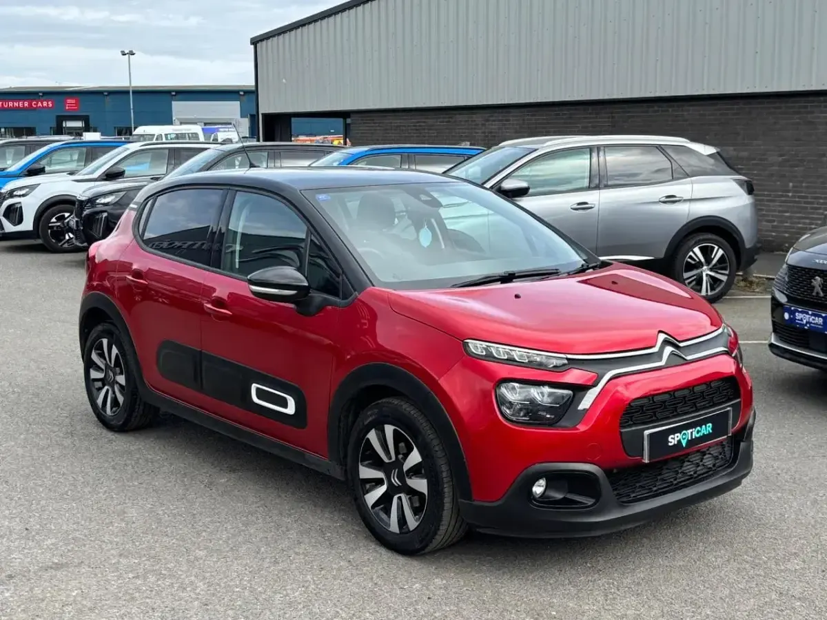 Usado Citroën C3 PureTech 82 HP (60 kW) 2024 Vermelho Citadino