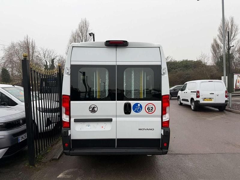New Vauxhall Movano S 140 HP (102 kW) 2026 White MPV