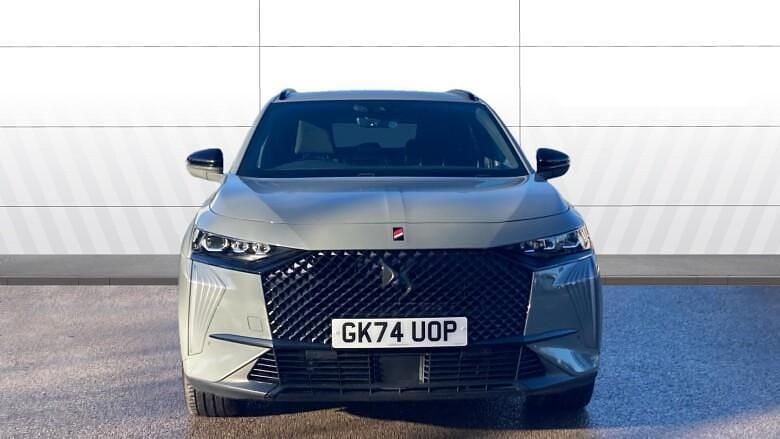 Used DS Automobiles DS7 Crossback Performance Line Plus 225 HP (165 kW) 2024 Grey SUV