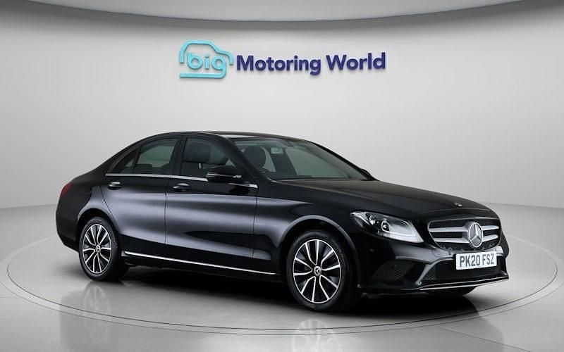 Used Mercedes C180 SE 156 HP (114 kW) 2020 Black Sedan
