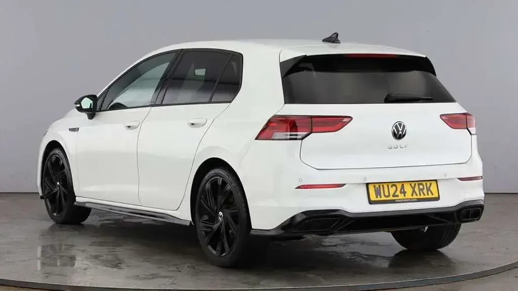 Used VW Golf VIII Black Edition 150 HP (110 kW) 2024 White Hatchback