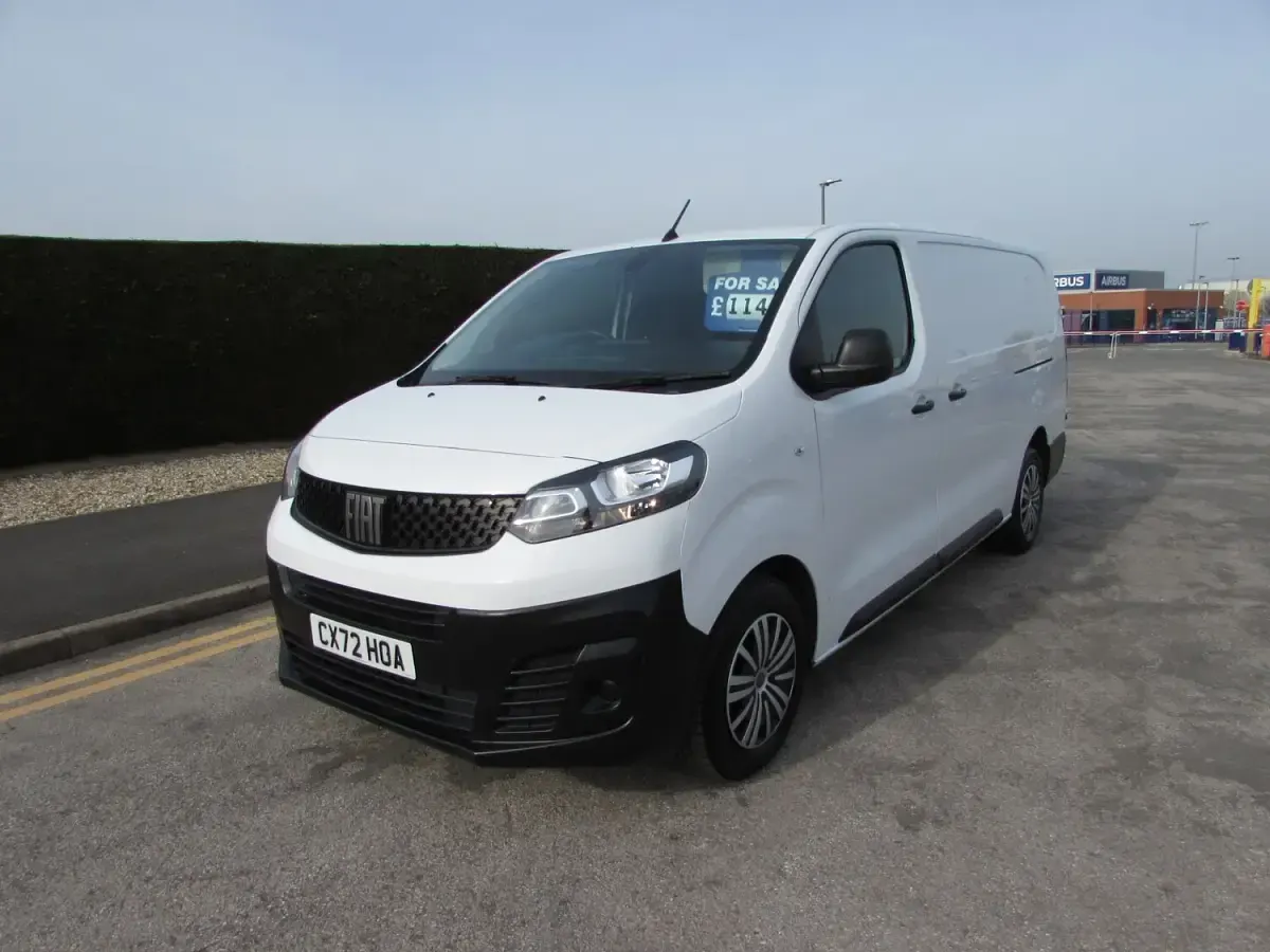 Used Fiat Scudo 145 HP (106 kW) 2022 White Van