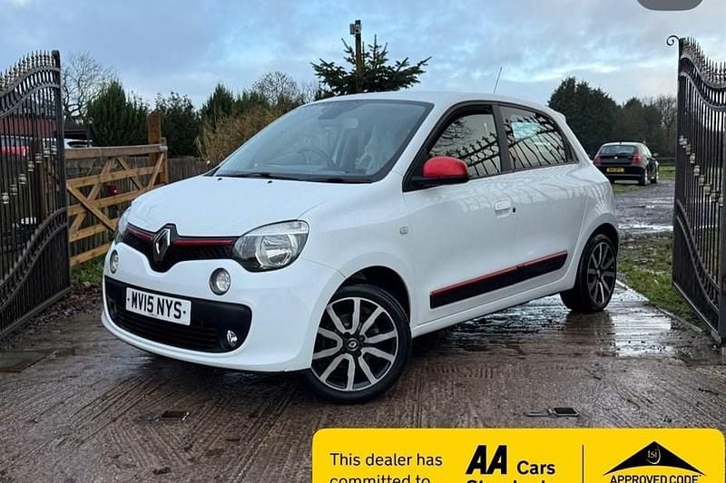 White Used 2015 Renault Twingo Dynamique Hatchback | £3,995 (Fair price) - Image 1/1