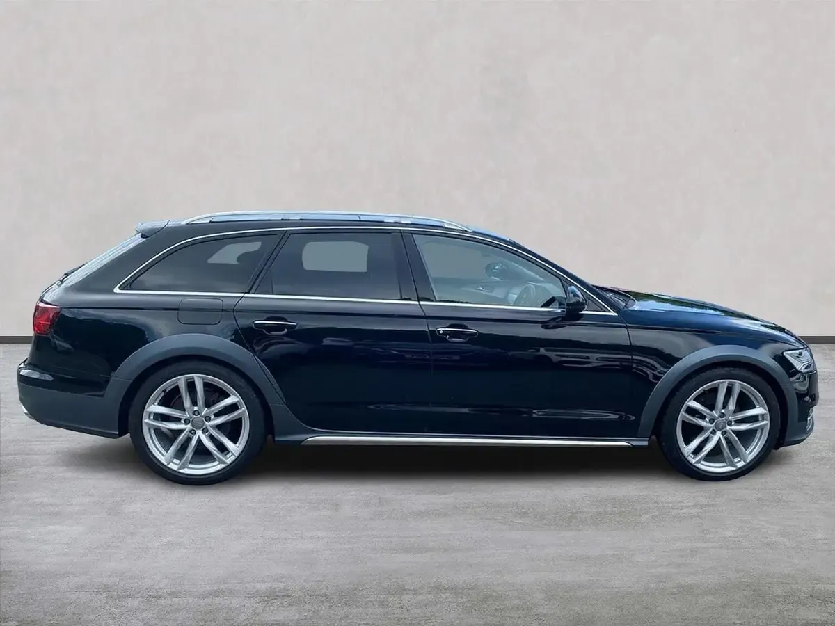 Used Audi A6 Allroad Sport 218 HP (160 kW) 2017 Black Estate
