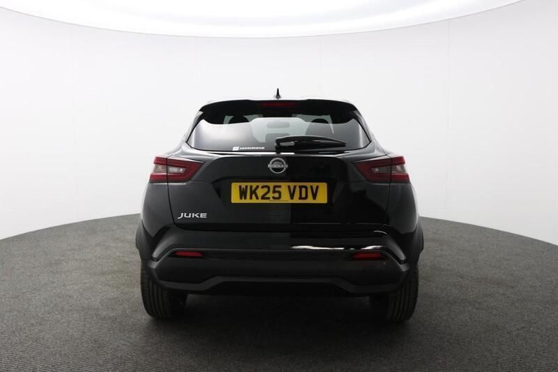 Black New 2025 Nissan Juke N-Connecta SUV | £23,999 (Fair price) - Image 1/4