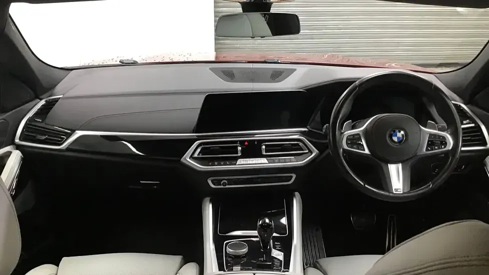Used BMW X6 M Sport 282 HP (207 kW) 2023 Red SUV