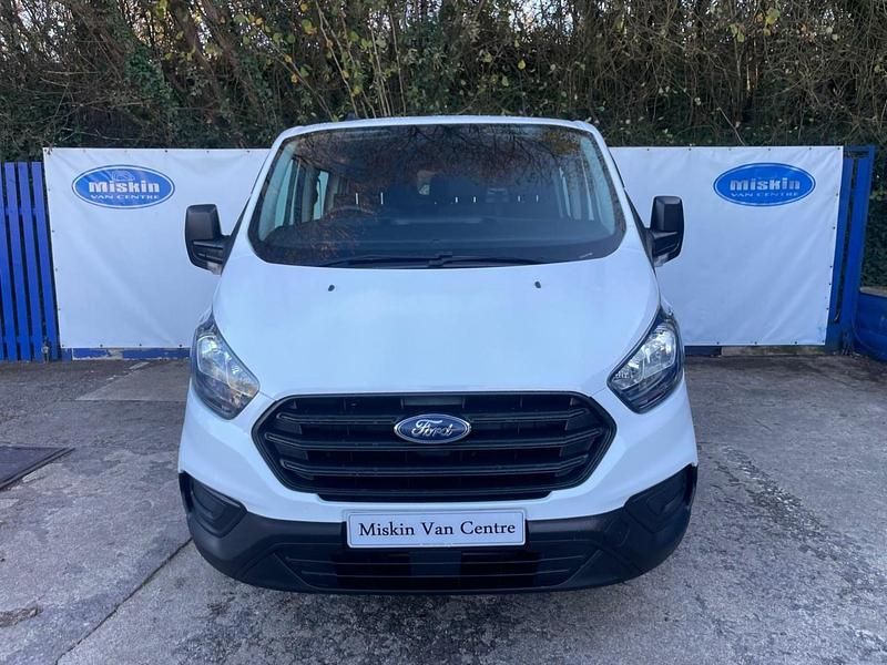 Used Ford Transit Custom 105 HP (77 kW) 2023 White Van