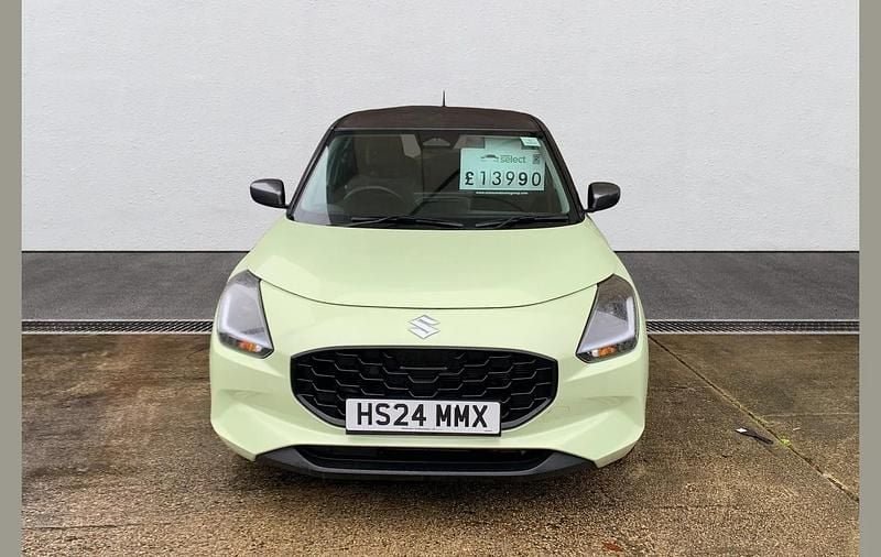 Used Suzuki Swift 82 HP (60 kW) 2024 Yellow Hatchback