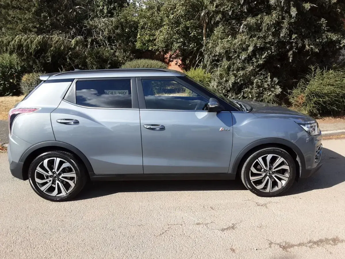 Used SsangYong Tivoli 163 HP (119 kW) 2023 Grey SUV
