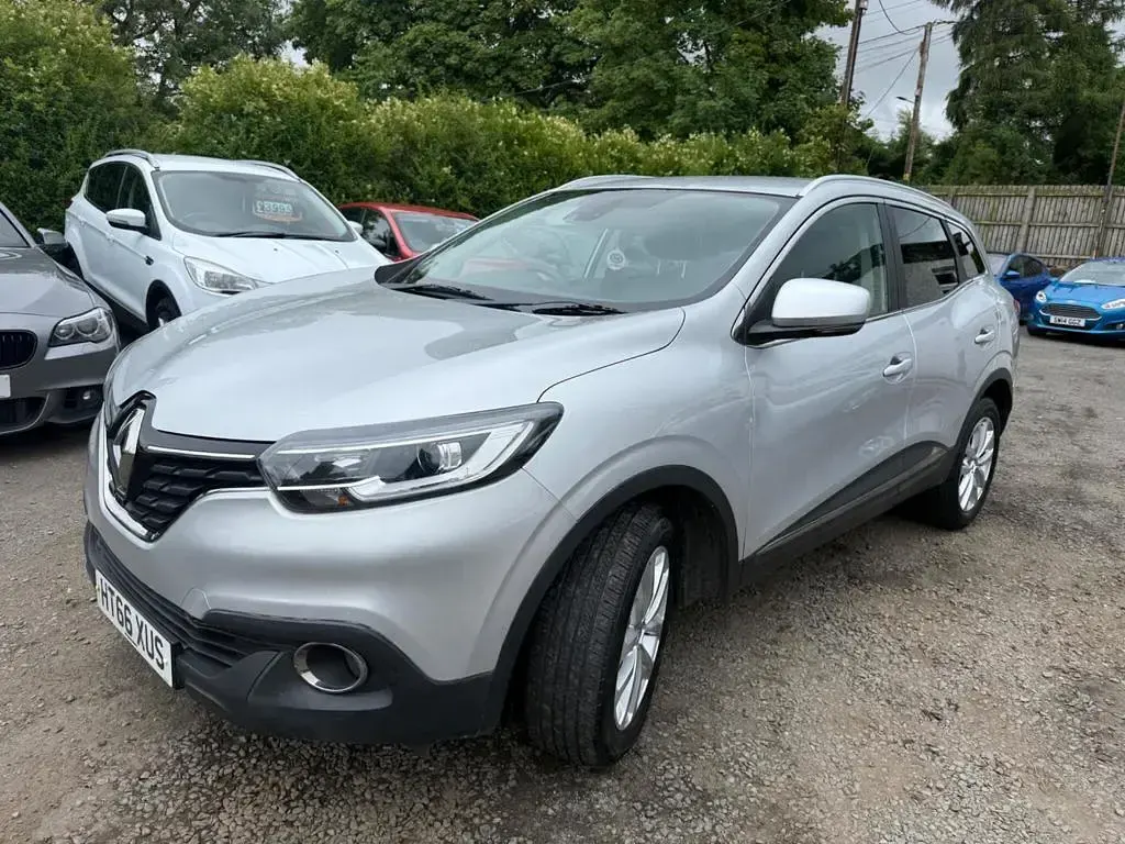 Used Renault Kadjar Dynamique 130 HP (95 kW) 2017 Silver SUV