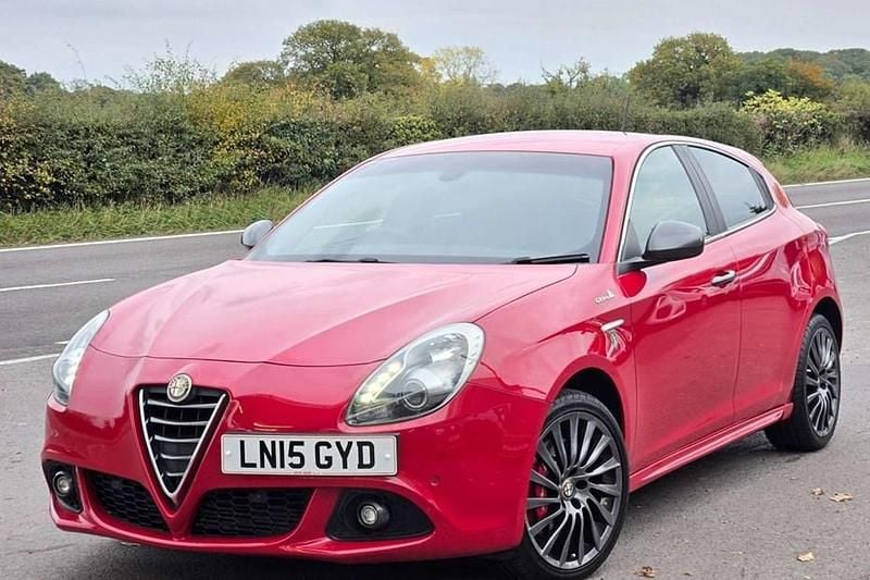 Red Used 2015 Alfa Romeo Giulietta Quadrifoglio Verde Hatchback | £5,250 (Fair price) - Image 1/1