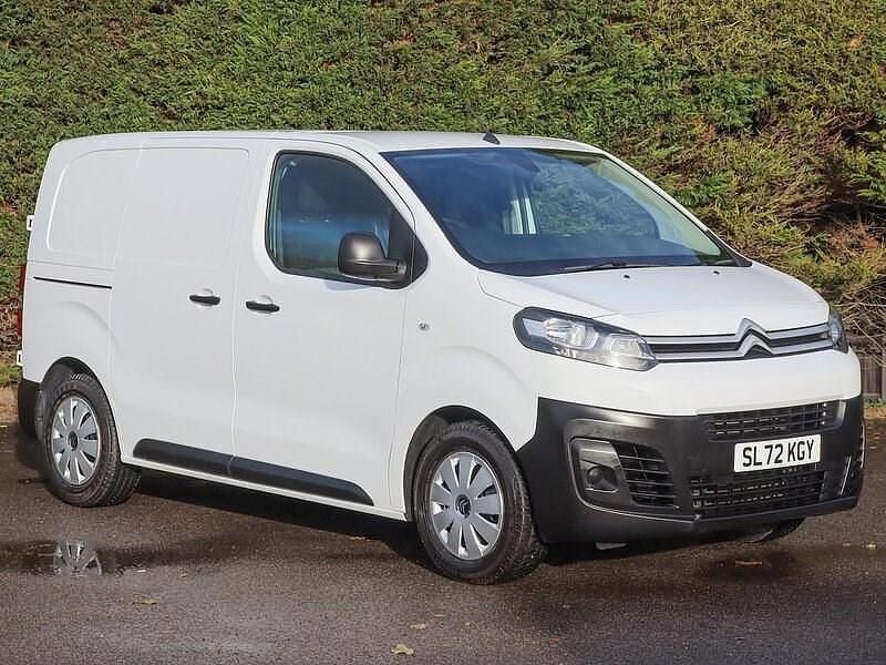 Used Citroën Dispatch 100 HP (73 kW) 2022 White MPV