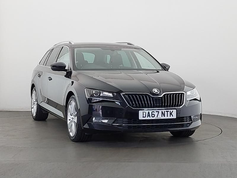 Black Used 2017 Skoda Superb SE L Executive Estate | £13,498 (Fair price) - Image 1/4