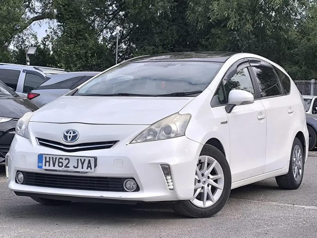 Used Toyota Prius+ 2012 White MPV