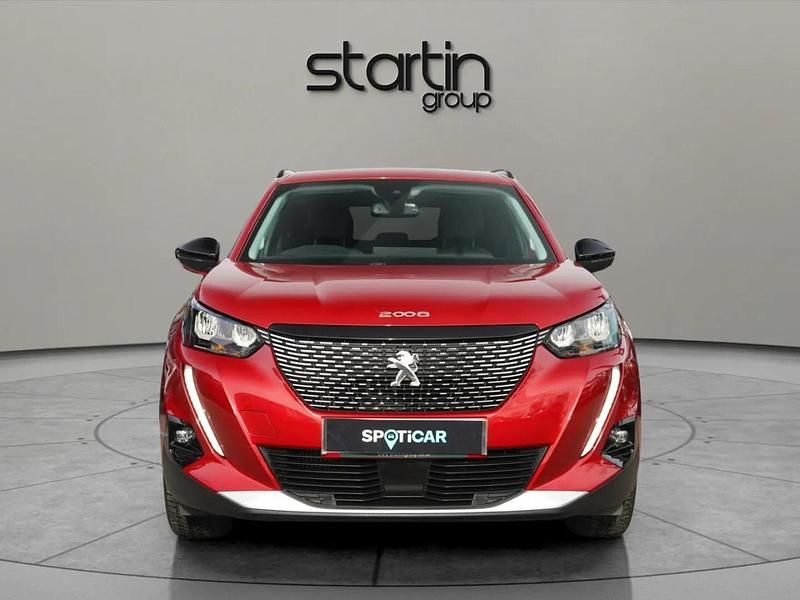 Used Peugeot 2008 Allure Premium 100 HP (73 kW) 2022 Red SUV
