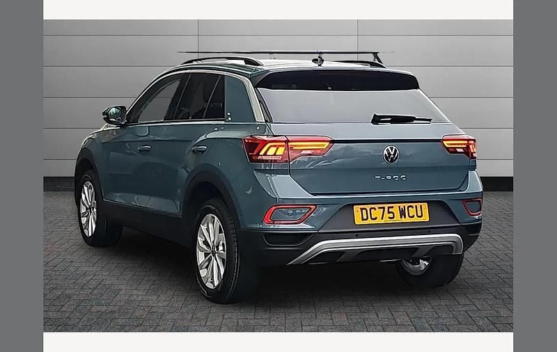 Used VW T-Roc Match 150 HP (110 kW) 2026 Petrol blue SUV