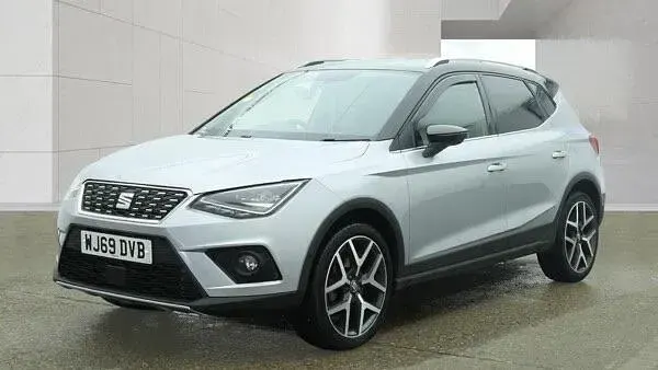 Used Seat Arona XCELLENCE Lux 95 HP (69 kW) 2019 Silver SUV