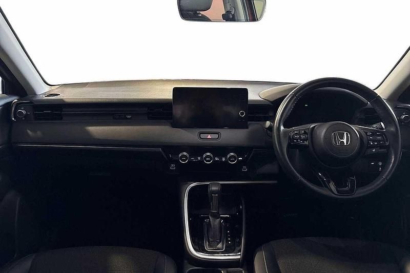 Used Honda HR-V Advance 131 HP (96 kW) 2022 Red SUV