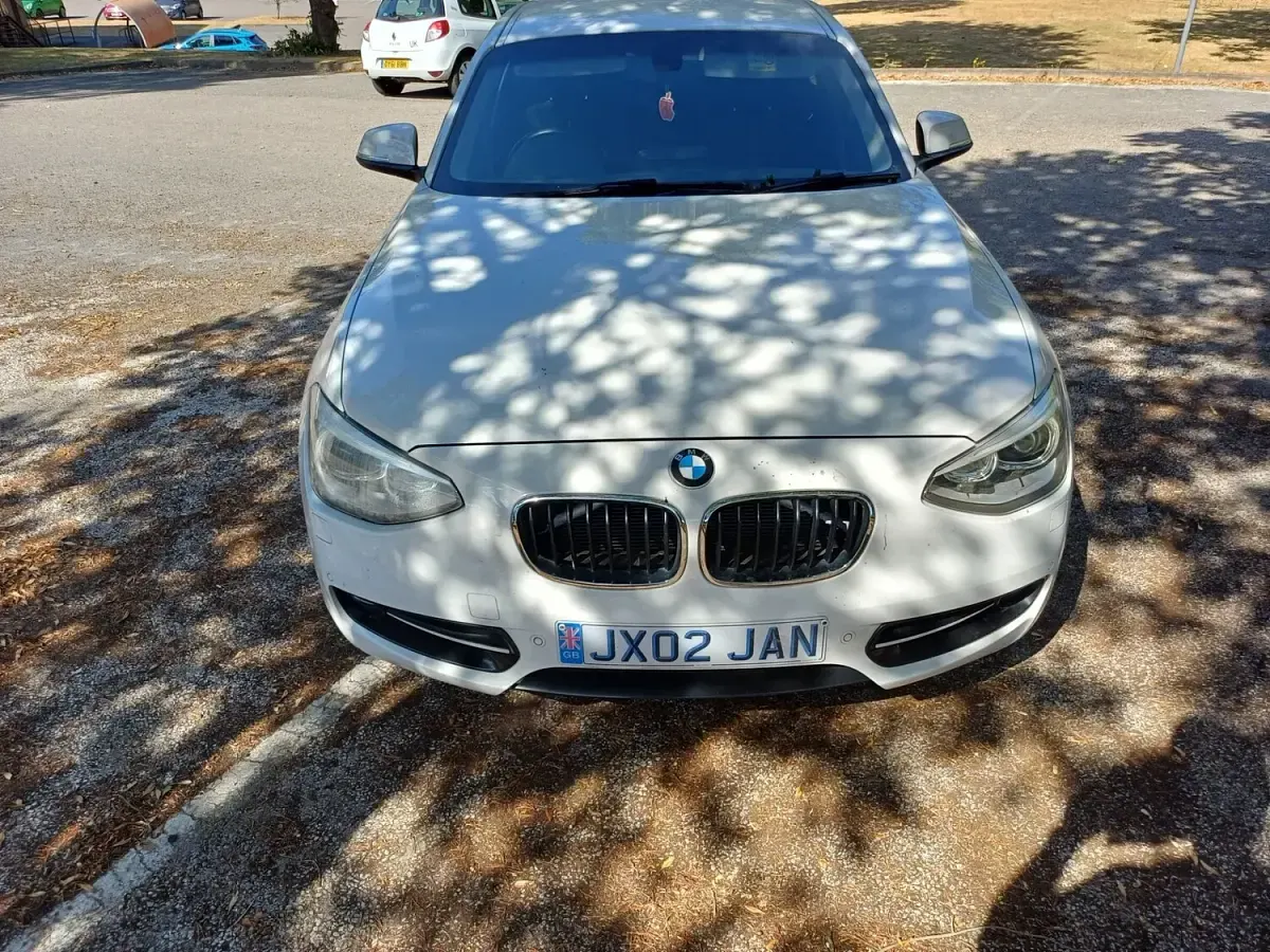 Used BMW 118 Sport Line 2014 White Hatchback