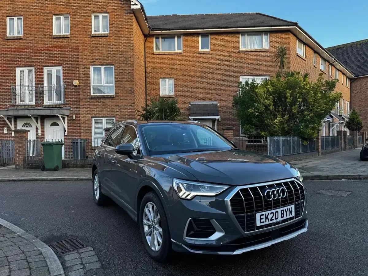 Second-hand Audi Q3 Sport 150 CP (110 kW) 2020 Gri SUV