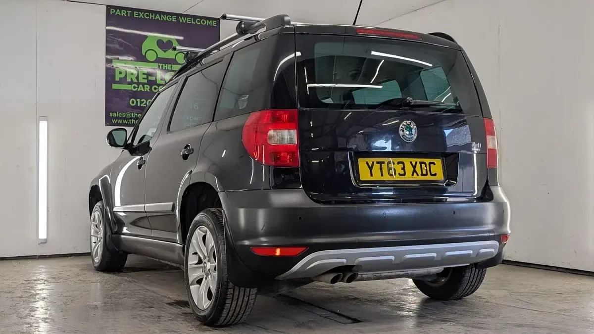 Used Skoda Yeti GreenLine 105 HP (77 kW) 2013 Black SUV