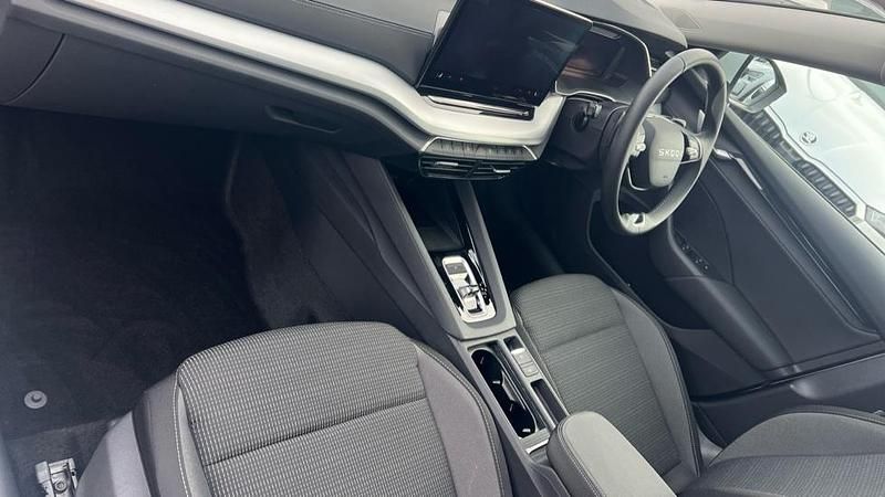 Used Skoda Octavia SE Technology 116 HP (85 kW) 2025 White