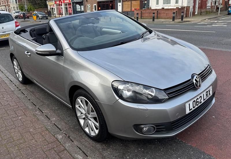 Used VW Golf Cabriolet SE 122 HP (89 kW) 2012 Silver Cabriolet