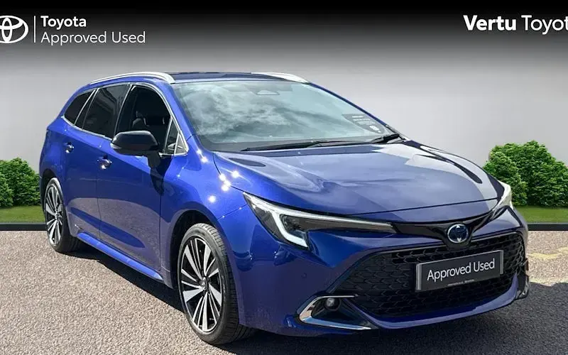Usado Toyota Corolla Design 140 CV (102 kW) 2026 Familiar