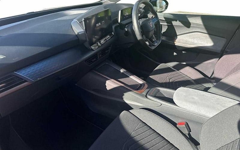 Used Cupra Born e-Boost 169 kW (230 HP) 2024 Silver Hatchback