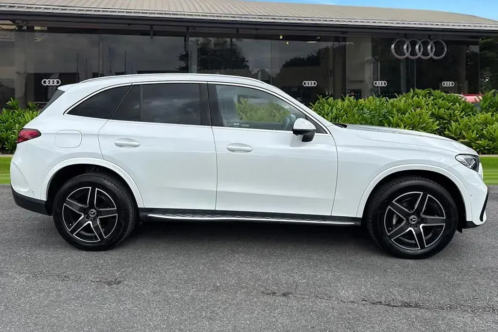 Used Mercedes GLC300e AMG line 2024 White SUV
