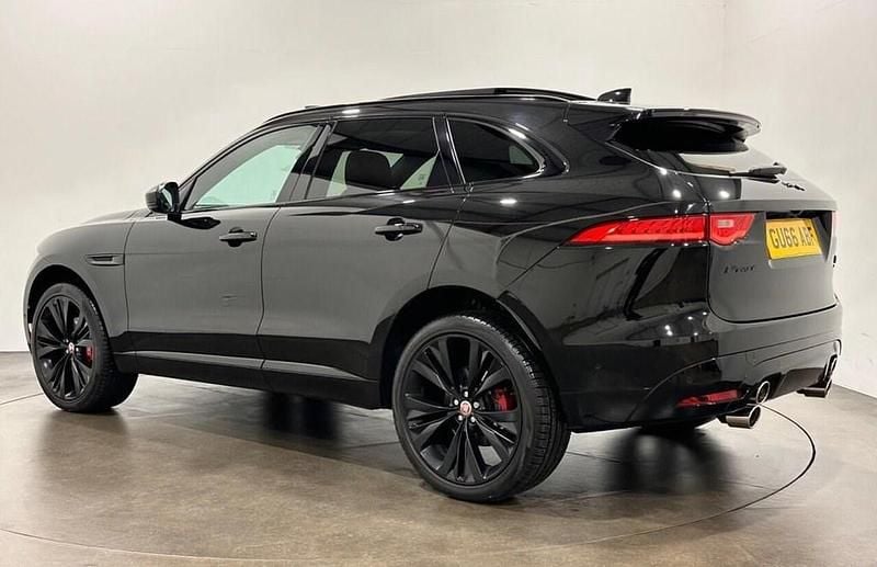 Used Jaguar F-Pace S 380 HP (279 kW) 2016 Black SUV