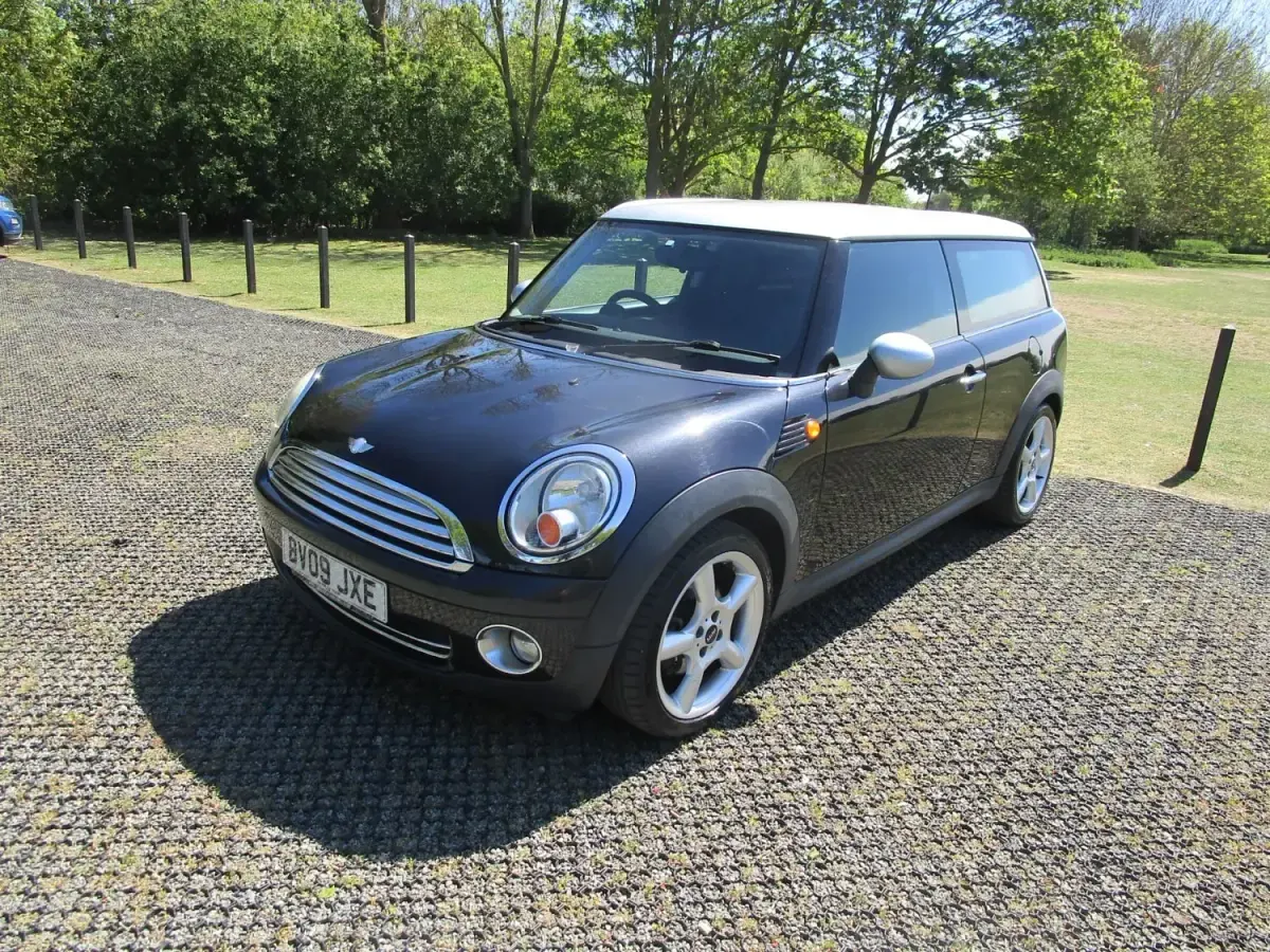 Used Mini Cooper Clubman 2009 Black Estate
