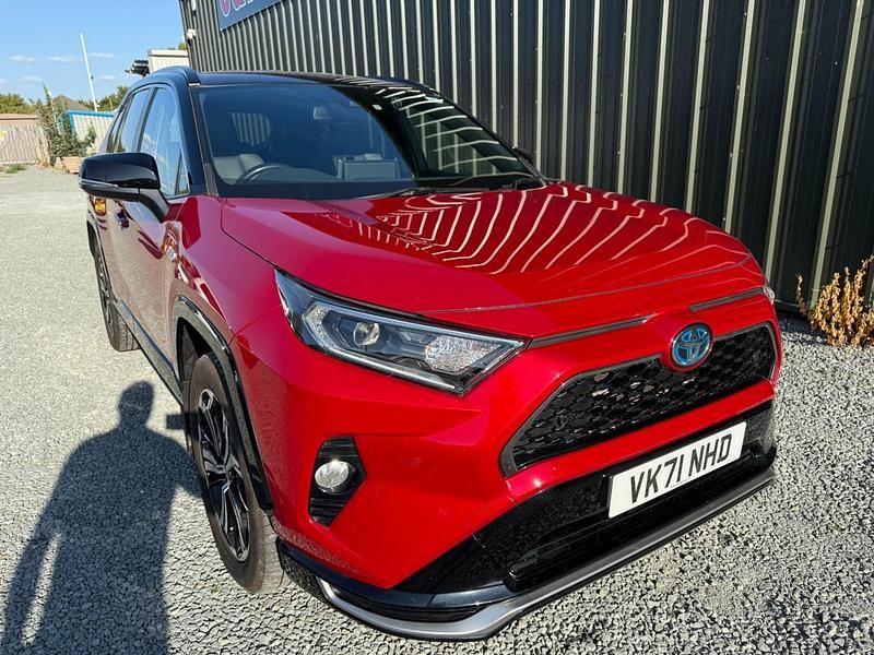 Red Used 2021 Toyota RAV4 Estate | £17,950 (Fair price) - Image 1/4