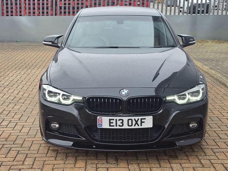 Usado BMW 330 M Sport 2017 Negro Berlina