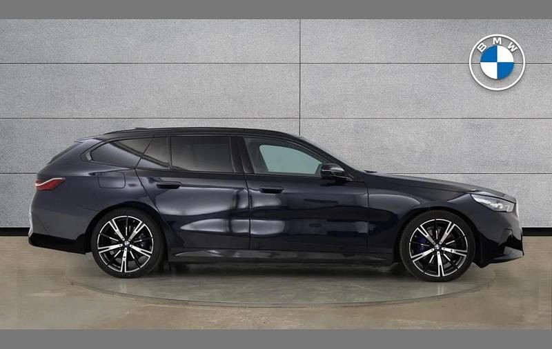 Used BMW 530e M Sport 295 HP (216 kW) 2025 Black Estate