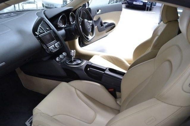 Begagnad Audi R8 Coupé 420 HK (308 kW) 2010 Sportkupé