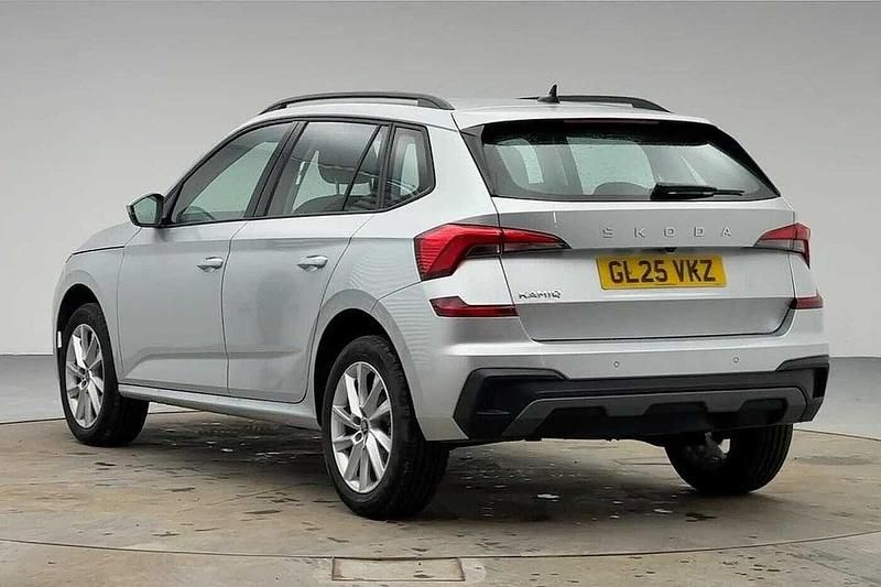 Used Skoda Kamiq SE 85 HP (62 kW) 2025 Brilliant silver metallic SUV
