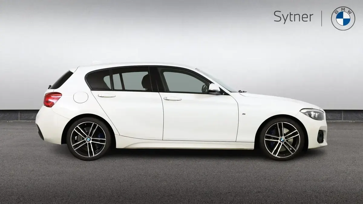 Used BMW 118 M Sport 134 HP (98 kW) 2019 White Hatchback