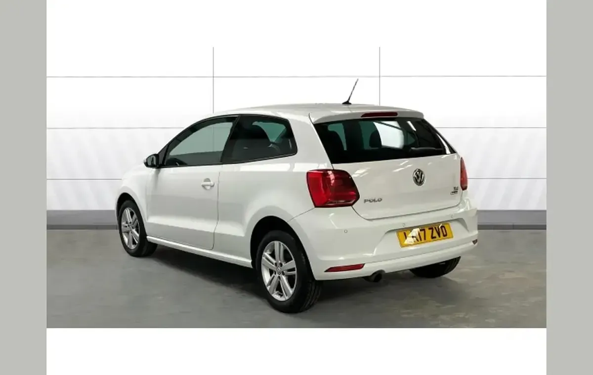 Used VW Polo Edition 88 HP (64 kW) 2017 White Hatchback