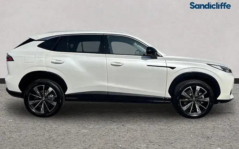 New MG HS SE 224 HP (164 kW) 2025 Metallic  white pearl SUV