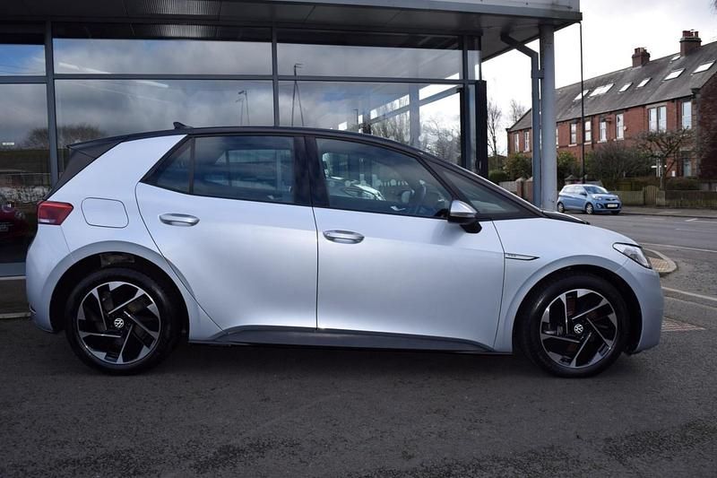 Used VW ID.3 Pro Performance 150 kW (204 HP) 2022 Silver Hatchback
