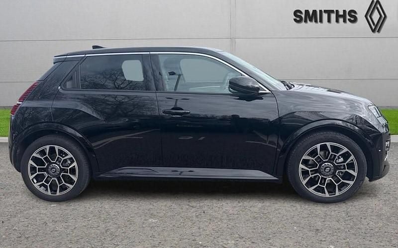 New Renault 5 E-Tech Komfort 110 kW (150 HP) 2025 Black  Hatchback