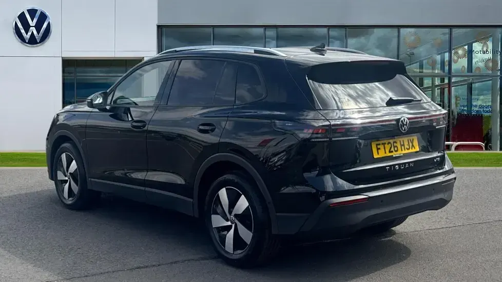 New VW Tiguan Match 150 HP (110 kW) 2026 Metallic  grenadilla black SUV