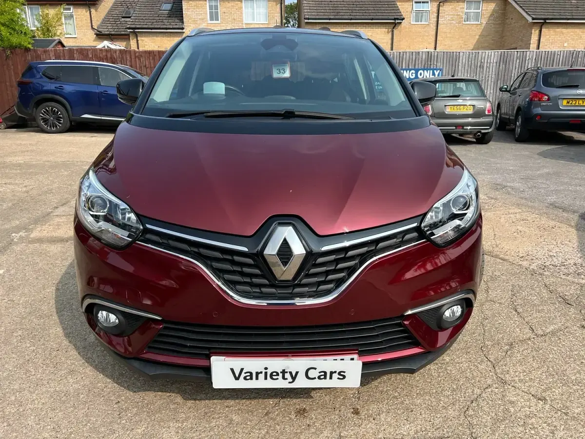 Used Renault Grand Scénic IV Signature 2020 Red MPV