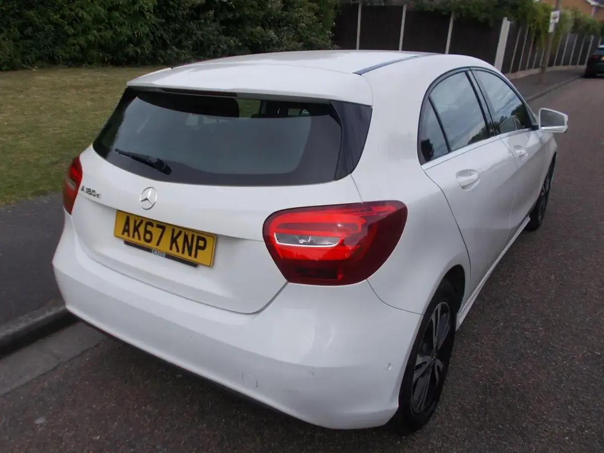 Used Mercedes A180 Executive 2018 White Hatchback