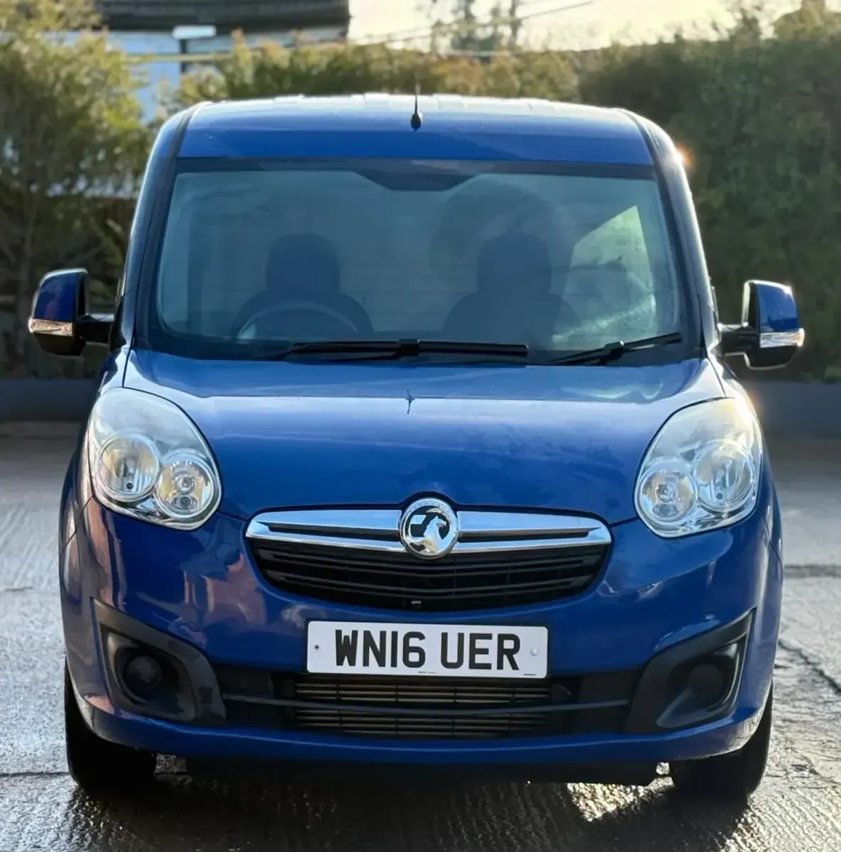 Used Vauxhall Combo Sportive 2016 Blue MPV